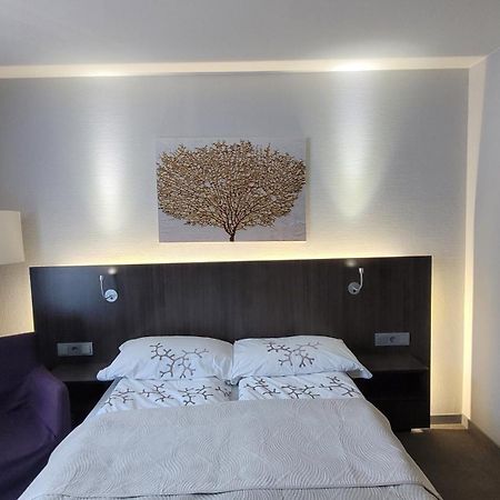 Nice Apartment In Modern Center Of Duesseldorf Екстериор снимка