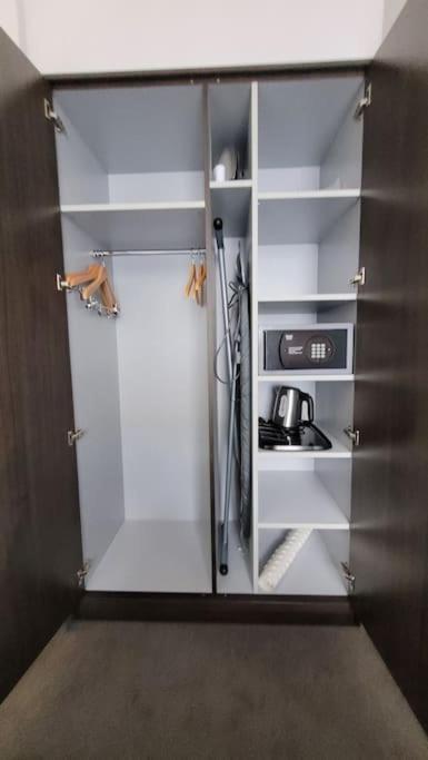 Nice Apartment In Modern Center Of Duesseldorf Екстериор снимка