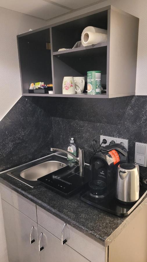 Nice Apartment In Modern Center Of Duesseldorf Екстериор снимка